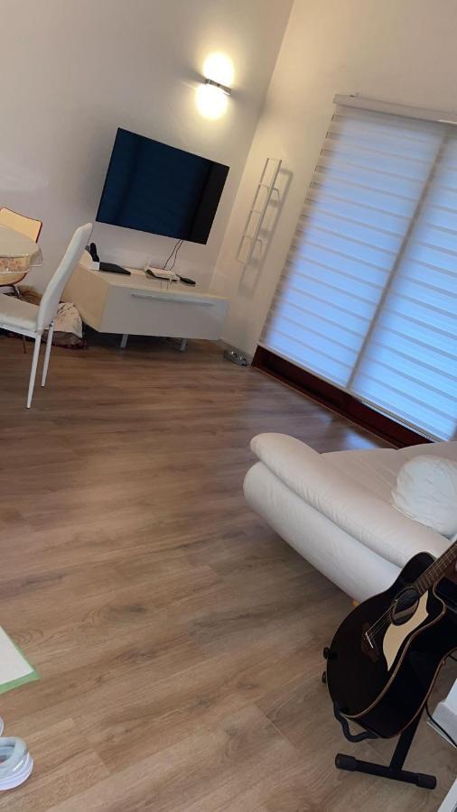 P. Home La Maddalena  Luaran gambar