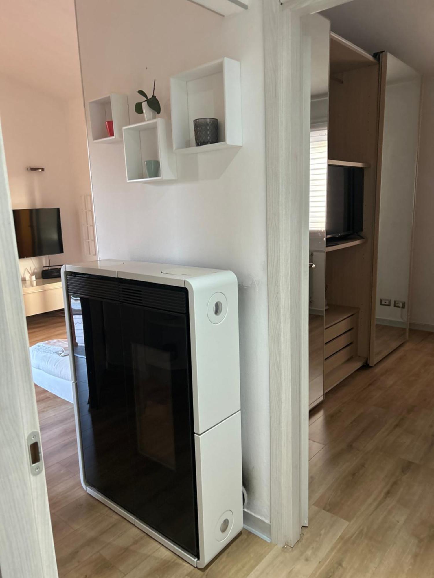 P. Home La Maddalena  Luaran gambar